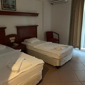 Kamer met een Queen Size Bed